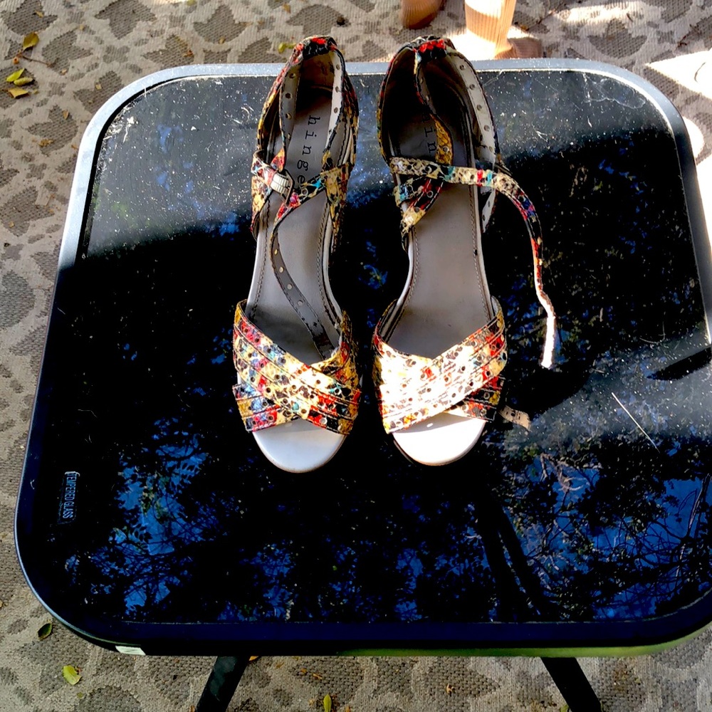 Hinge (Nordstrom brand) chunky strappy heels